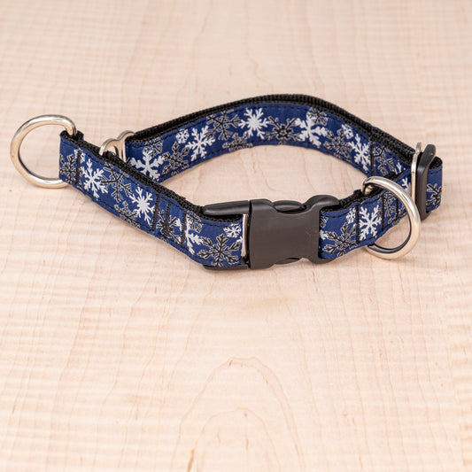 Limited Slip Collar - Snowflakes Blue