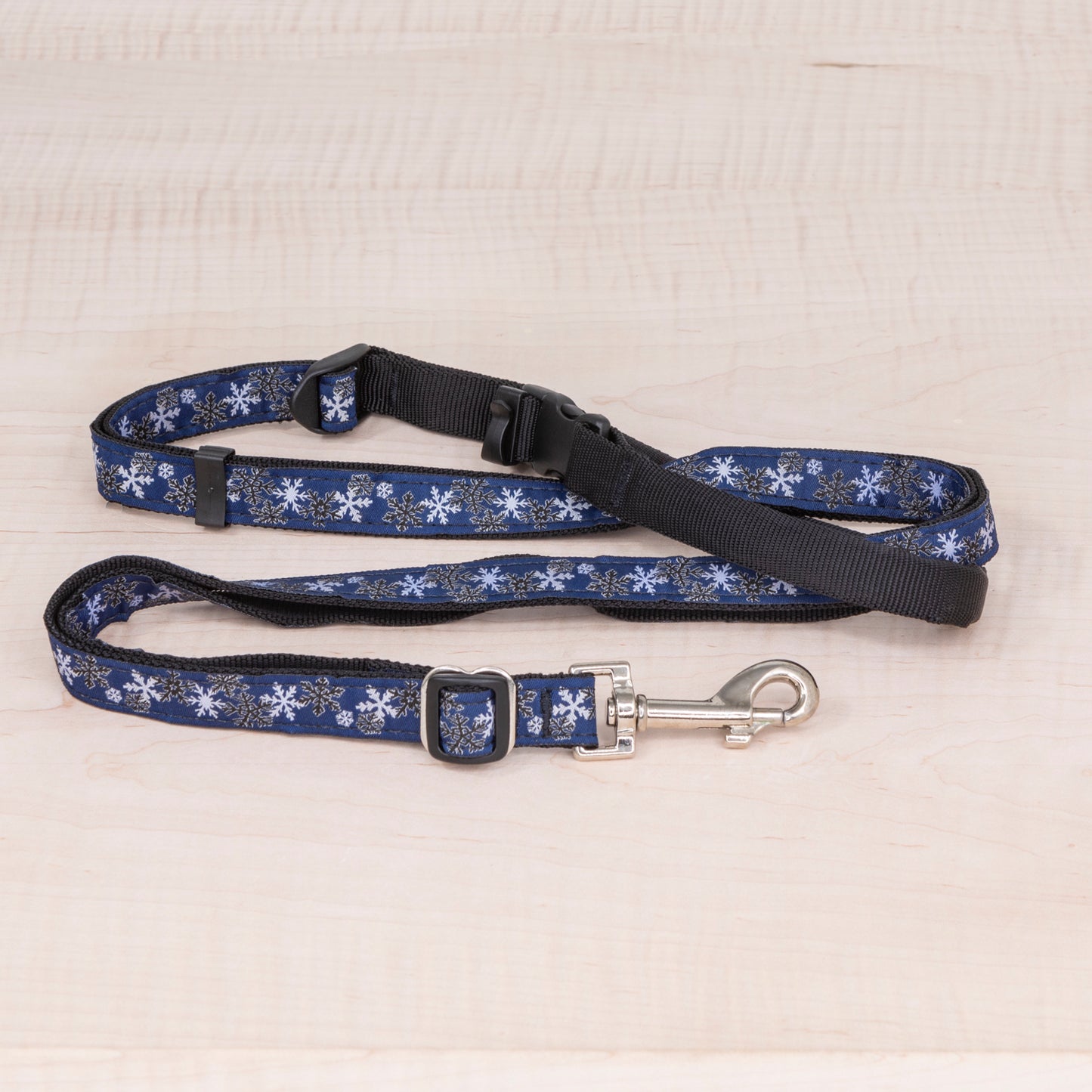 Sports Doggie Leash -  Snowflakes Blue